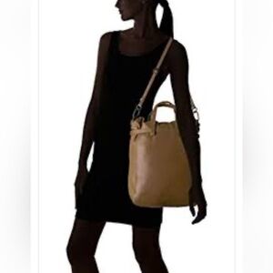 Liebeskind Berlin Women's Belfast Vintage Leather Convertible Backpack beige